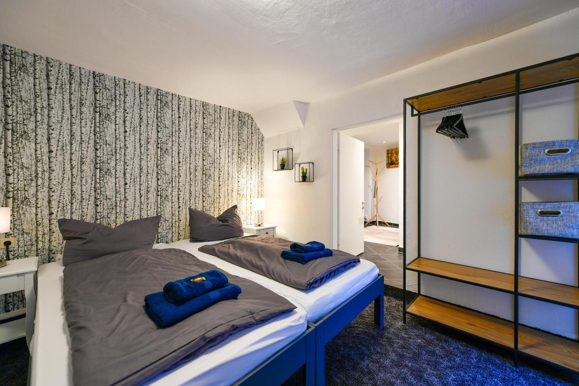 Grosses Spree Apartment, 3 Schlafzimmer Bis 10 Personen, 4X Kfz Parkplatz, Terrasse, Waschtrockner, Wlan, Netflix Cottbus Dış mekan fotoğraf