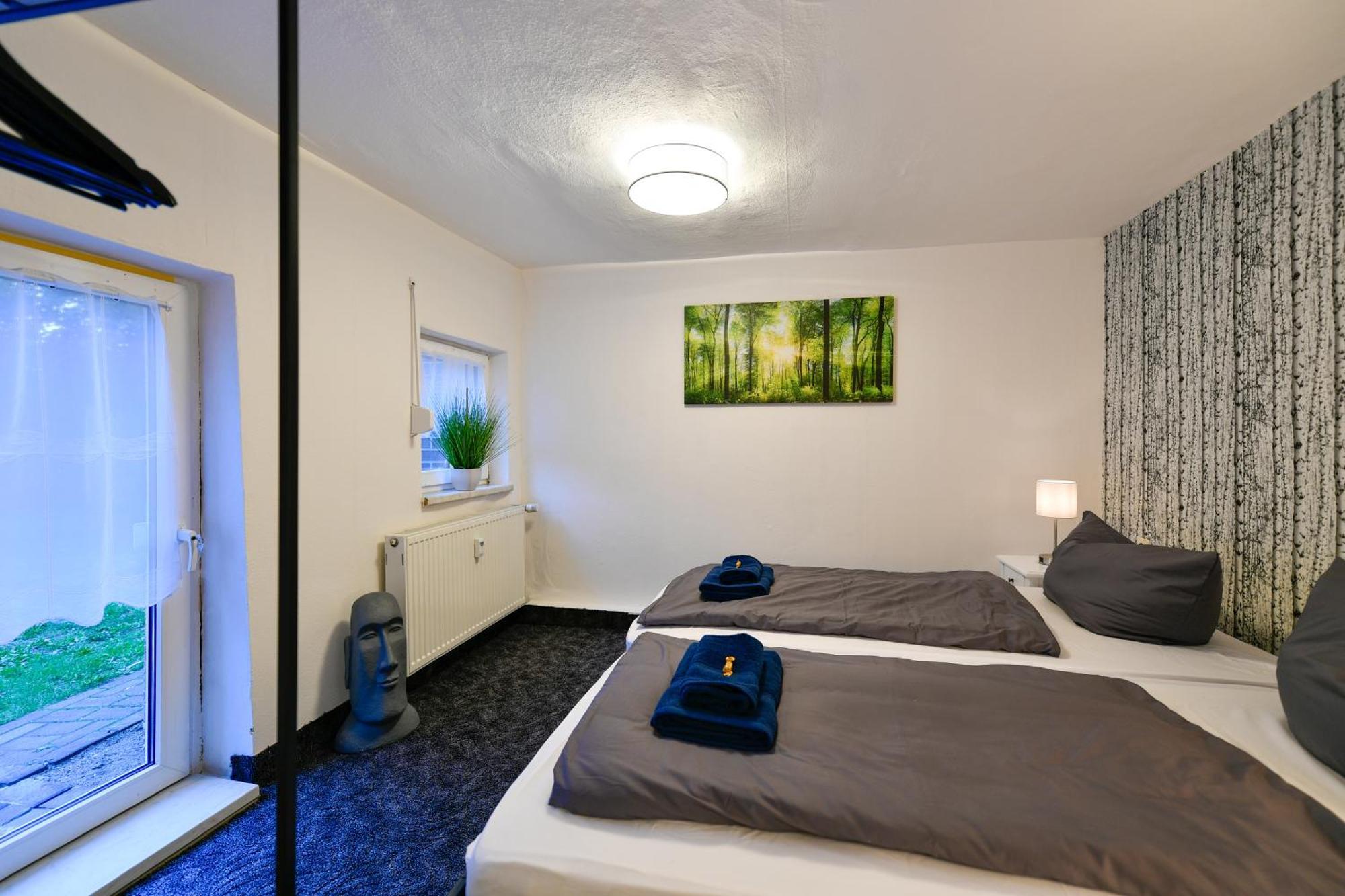Grosses Spree Apartment, 3 Schlafzimmer Bis 10 Personen, 4X Kfz Parkplatz, Terrasse, Waschtrockner, Wlan, Netflix Cottbus Dış mekan fotoğraf
